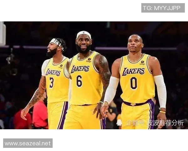 湖人对阵国王精彩回顾视频分析与比赛亮点总结 湖人对阵国王精彩回顾视频分析与比赛亮点总结