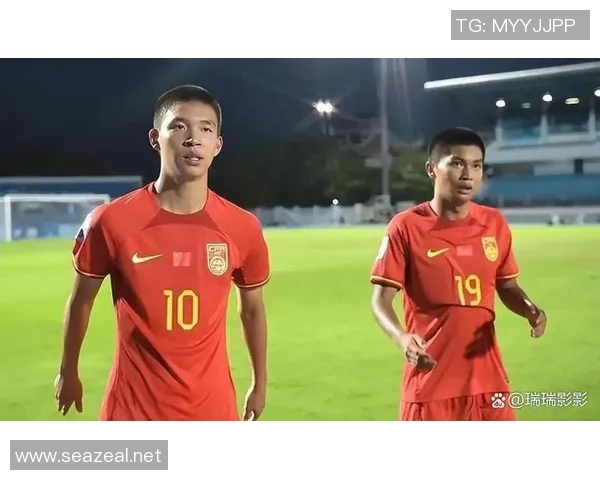 泰国队与中国香港的精彩对决谁能在这场比赛中笑到最后