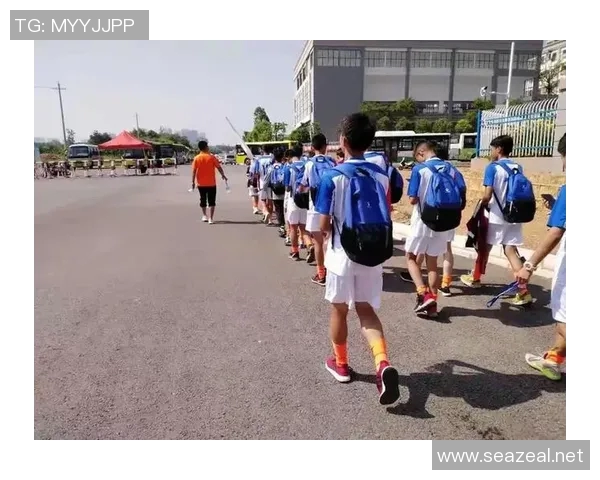 曲靖四中足球比赛精彩瞬间视频直播全程回顾与精彩集锦分享 曲靖四中足球比赛精彩瞬间视频直播全程回顾与精彩集锦分享