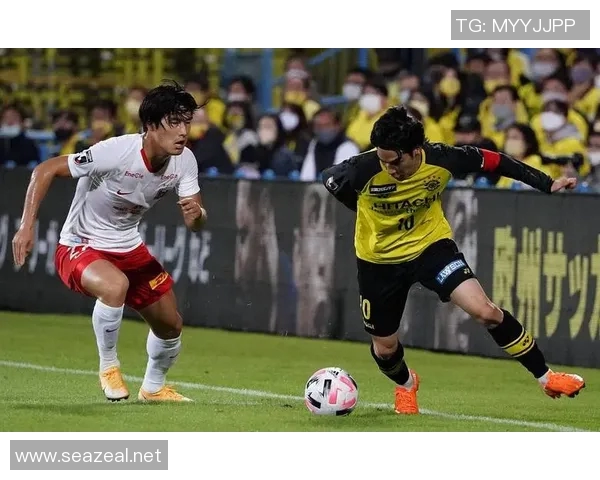 神户胜利与湘南海洋的激烈对决展现足球魅力与团队精神的巅峰较量 神户胜利与湘南海洋的激烈对决展现足球魅力与团队精神的巅峰较量